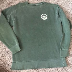 Comfort colors sweatshirt.